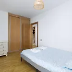 Home2book Sunny Retreat In 아파트