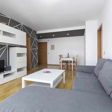 Daire Home2book Sunny Retreat In